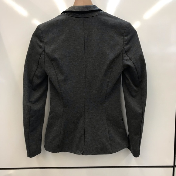 H&M Grey Faux Leather Blazer Size 2 - Picture 3 of 4